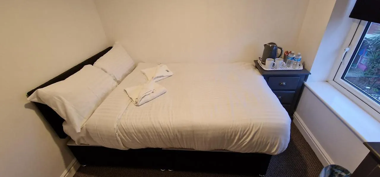 Self Check In Apartment Донкастер Гостевой дом